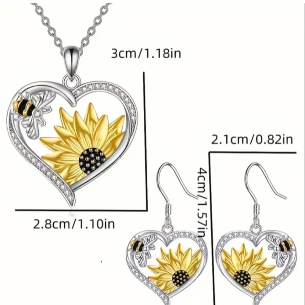 NWT! Elegant Sunflower in a Heart Pierced Dangle Earrings and Necklace Set!